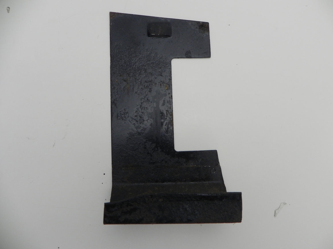 (Used) 911 Air Baffle Plate 1969-77