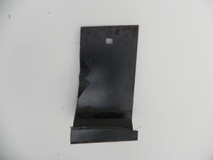 (Used) 911 Air Baffle Plate Center 1969-77