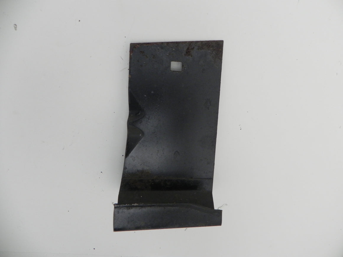 (Used) 911 Air Baffle Plate Center 1969-77