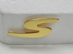 (New) 356 Gold Emblem: "S" - 1962-63