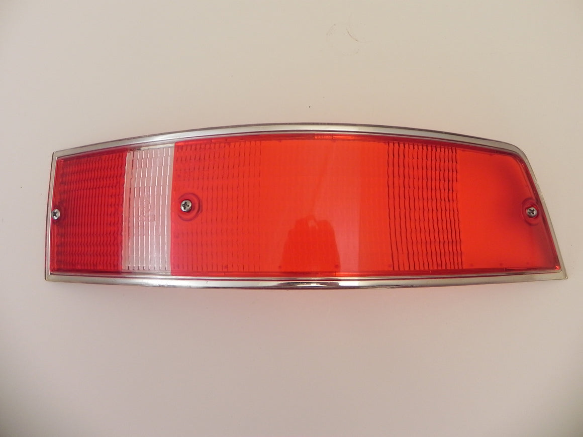 (New) 911/912 Right Side USA Tail Light Lens with Silver Trim - 1969-72