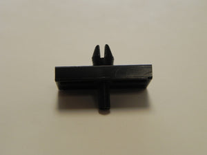 (New) 914 Windshield Trim Mounting Clip