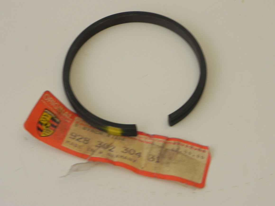 (NOS) 928 Transmission 5th Sync Ring - 1978-86