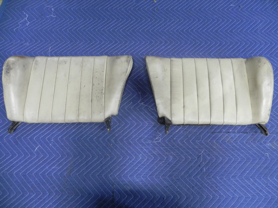 (Used) 911 Rear Seat Backrest Pair - 1972-73