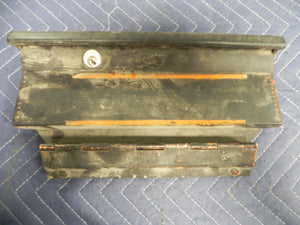 (Used) 911 Glove Box Door - 1967-69