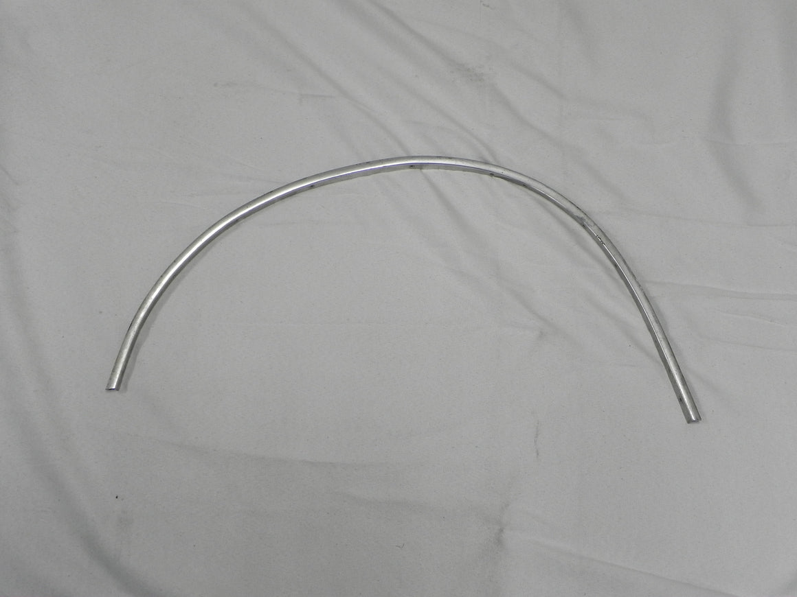 (Used) 911 Left Front Wheel Arch Trim - 1965-76