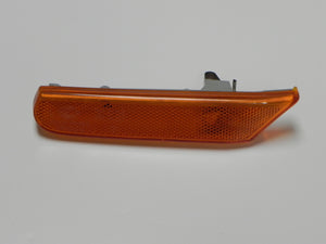 (Used) 996 Left Side Yellow Marker Light - 1994-2005