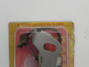 (NOS) 911 Bosch Points 1972-73