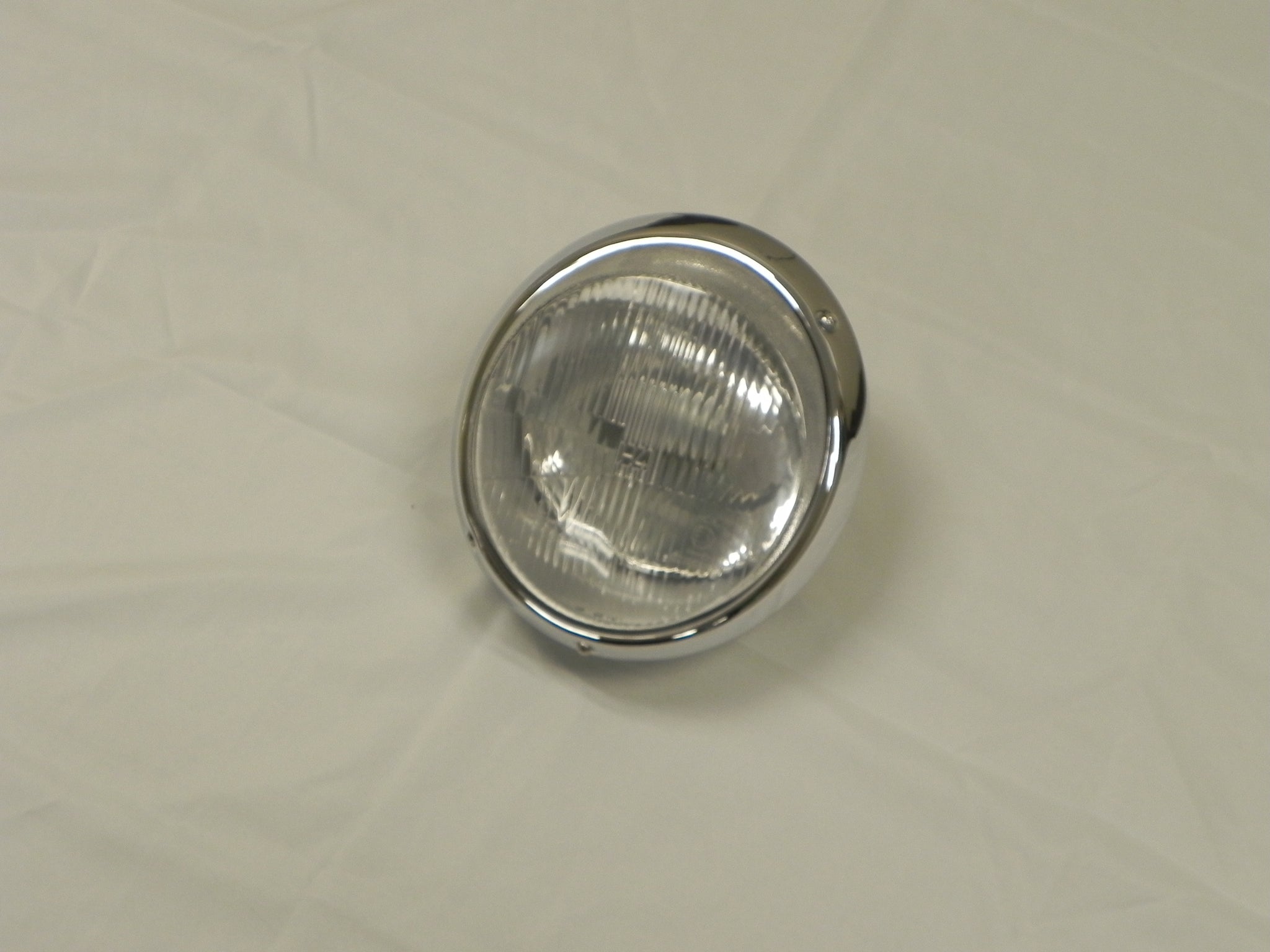 H4 Asymmetrical Headlight Lens (65-86)