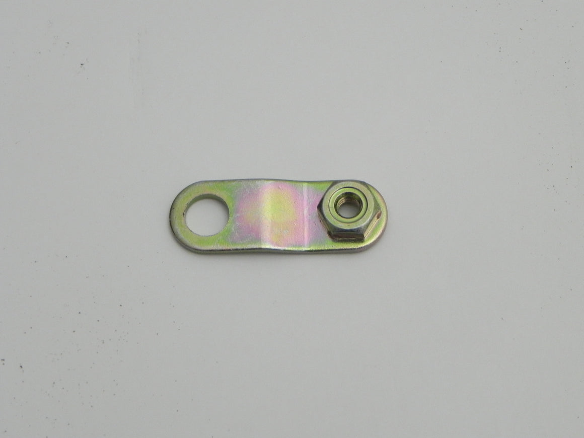 (New) 911 Oil Line Bracket 1978-94
