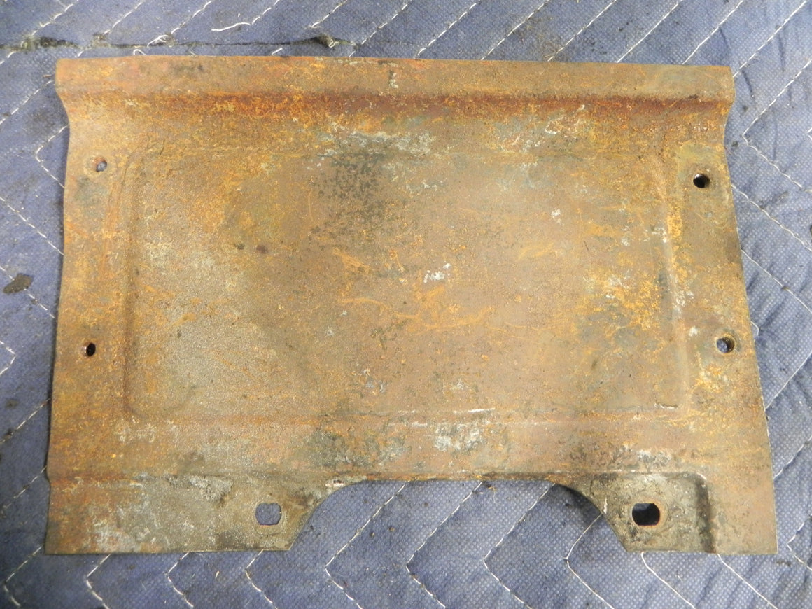 (Used) 912 Left Side Engine Cover Plate - 1965-69