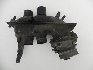 (Used) 914 1.7L Air Distributor Housing 1970-71