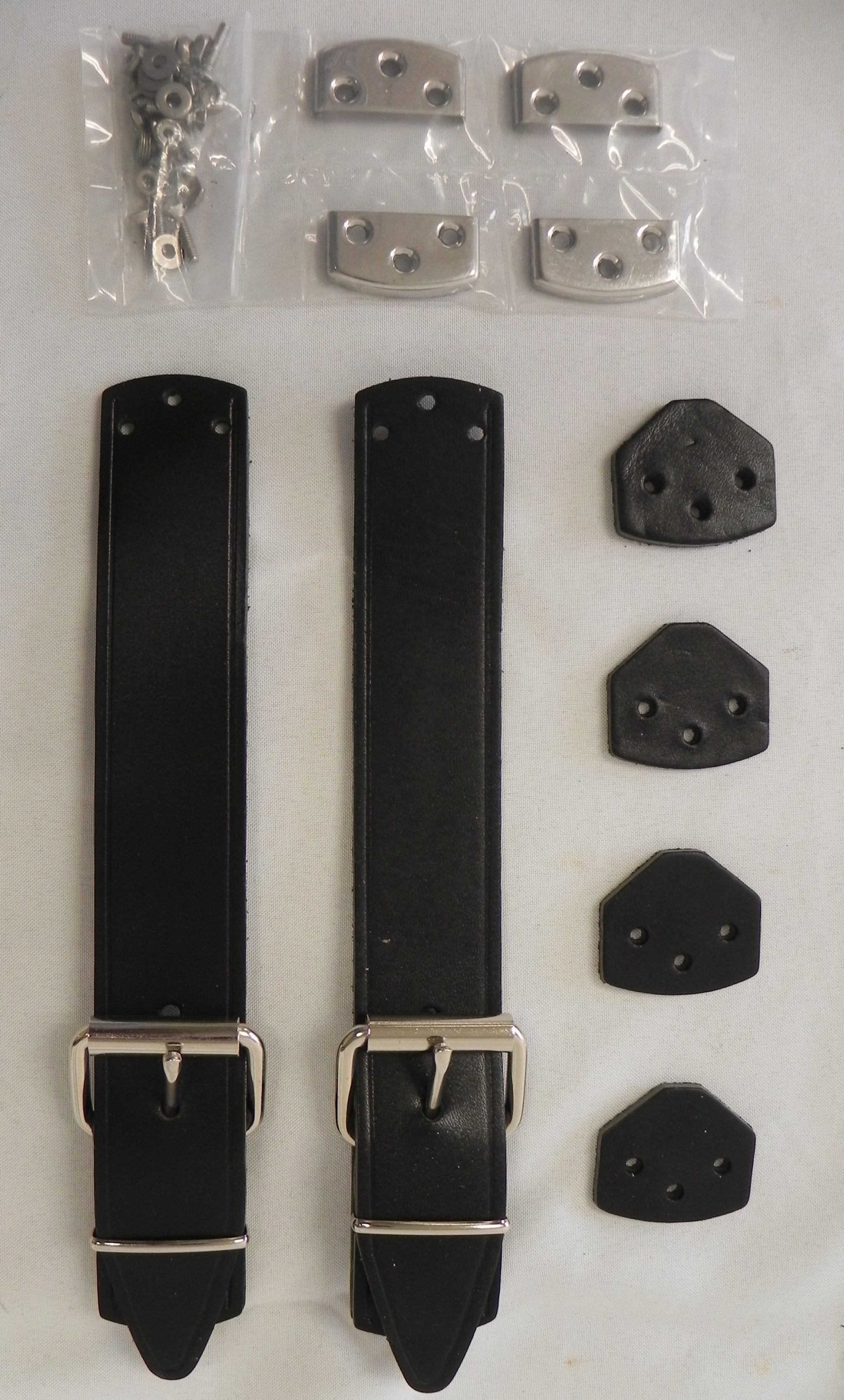 Pair Of Leather Bonnet Straps – Classic Hood Hold-Downs By Grayston (GE67)