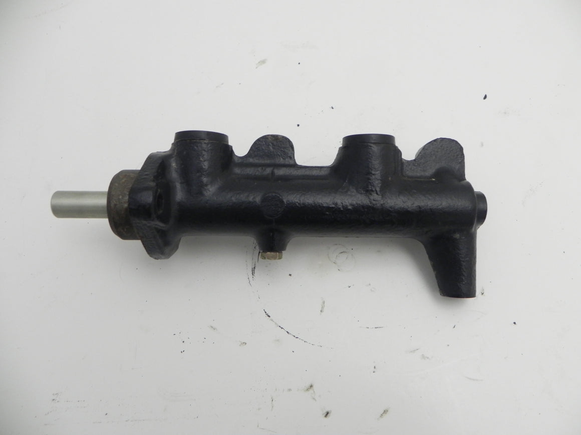 (Used) 911 ATE Master Cylinder - 1977-89