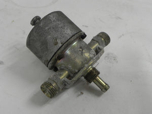 (Used) 911/928 Fuel Pressure Regulator - 1988-95