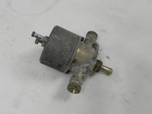(Used) 911/928 Fuel Pressure Regulator - 1988-95