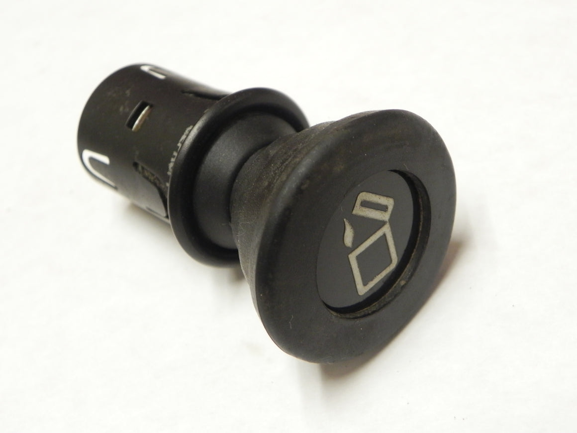 (Original) 911/930 Cigarette Lighter - 1970-89