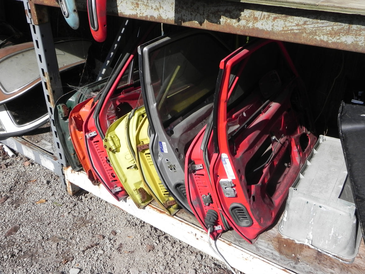 (Used) 924/944/968 Lot of Doors - 1984-95