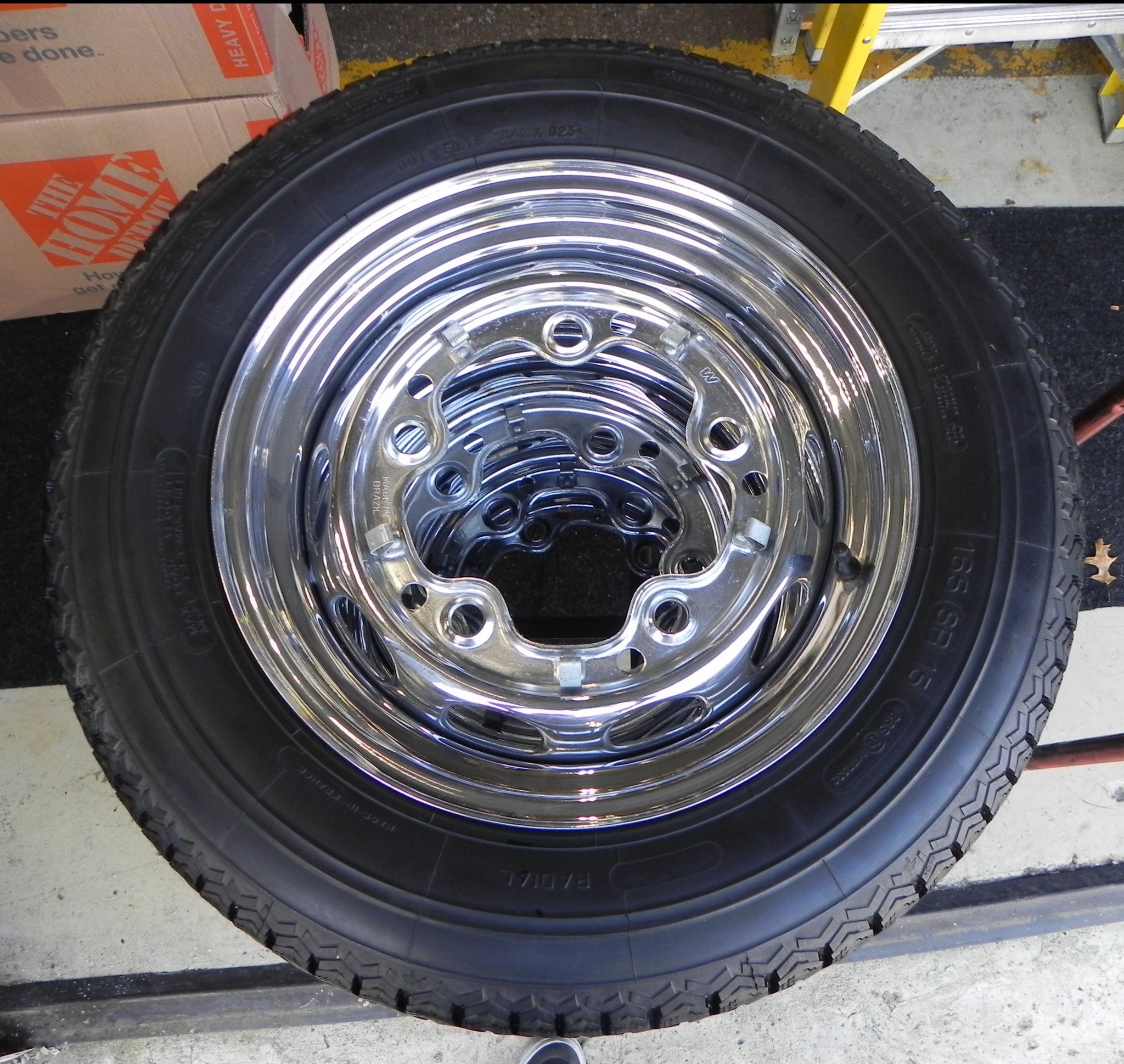 (Used) 356 Pre-A/A/B Set of Four Mangels 4.5j x 15 Chrome Wheels and Tires - 1955-63