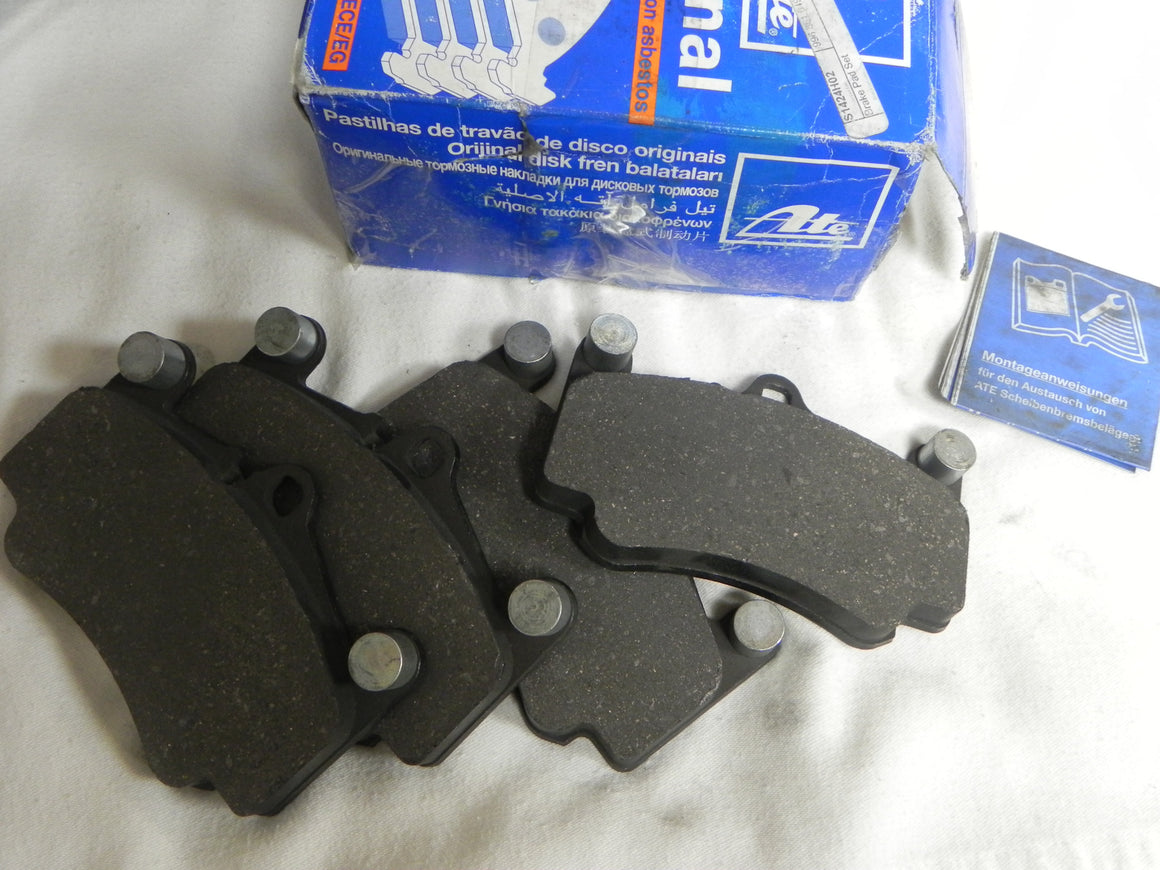 (New) 996/997 Front Brake Pad Set - 2001-08