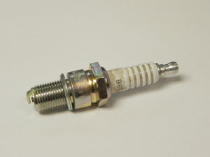 (NOS) NGK B8ES Spark Plug