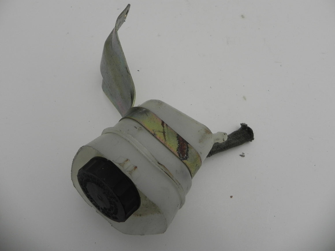 (Used) 911 Brake Master Cylinder Reservoir 1968-86