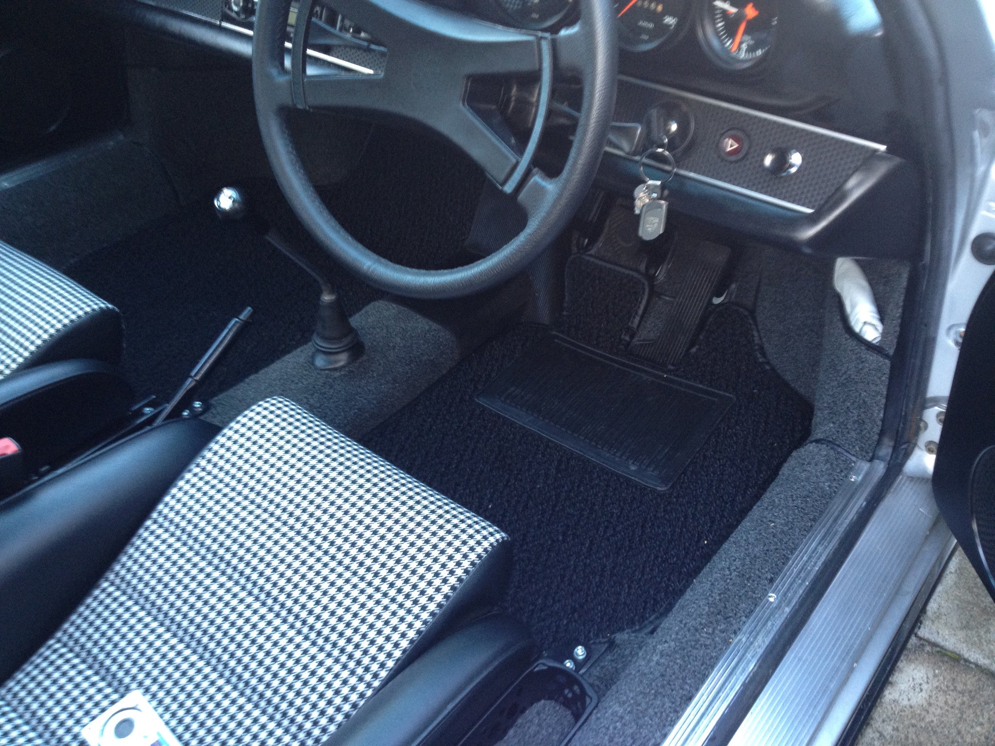 Coco sales mats mercedes