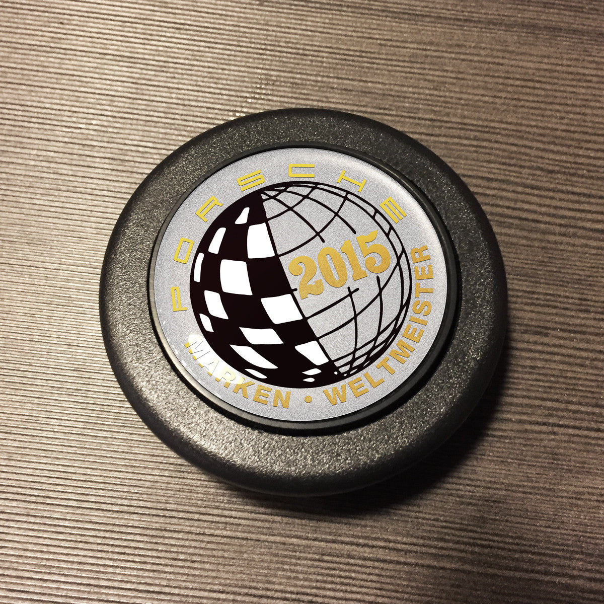 New) 911/912/930 Marken Weltmeister 2015 Horn Button - 1965- - AASE Sales