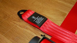 (New) 911/912/930 Pair of Red or Black Front Retractable Seat Belts - 1965-93